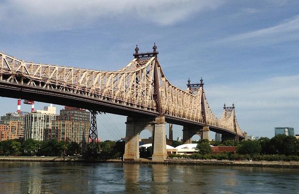 3-Hour Private New York Classic Films Guided Tour