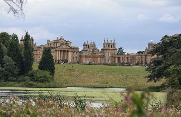 Blenheim Palace Guided Tour (with or without additional tour of Oxford city)