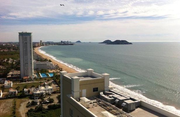 Mazatlan Sightseeing and Shopping Tour