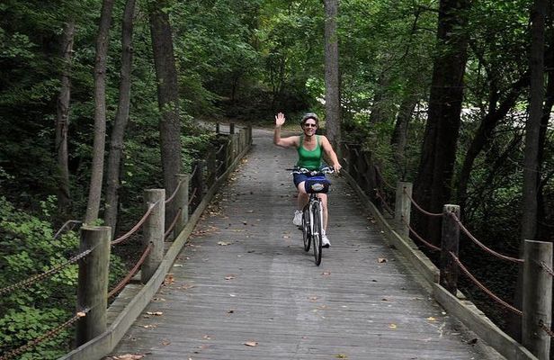 Visit Mount Vernon by Bike: Self-guided Ride with Optional Boat Cruise Return