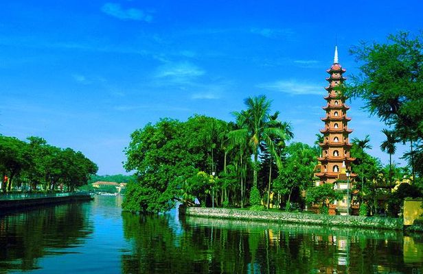 Full-day Private Hanoi Sightseeing Tailored on request