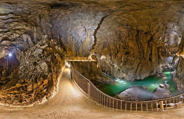 Lipica Stud Farm & Skocjan Caves - Small Group Tour from Koper