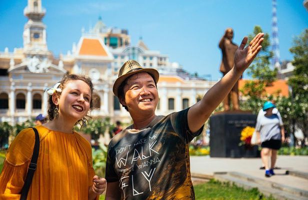 Highlights & Hidden Gems With Locals: Best of Ho Chi Minh City Private Tour