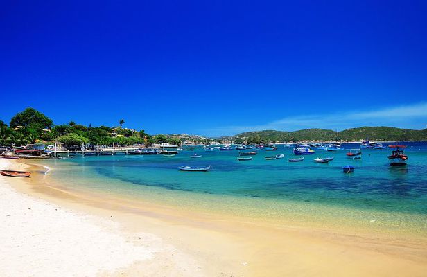 Buzios Day Trip with Lunch, City Tour and Cruise from Rio de Janeiro