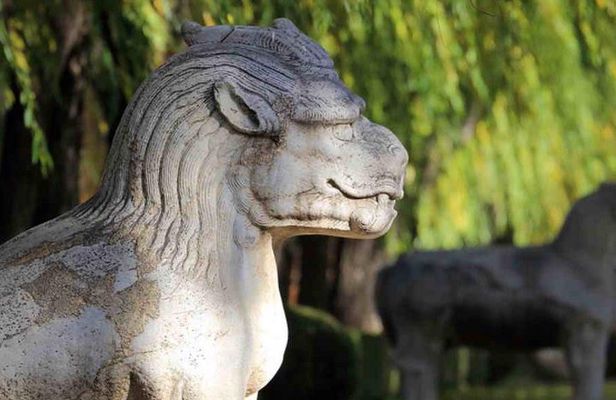 Boutique Tour: Juyongguan, Sacred Way and Dingling of Ming Tombs