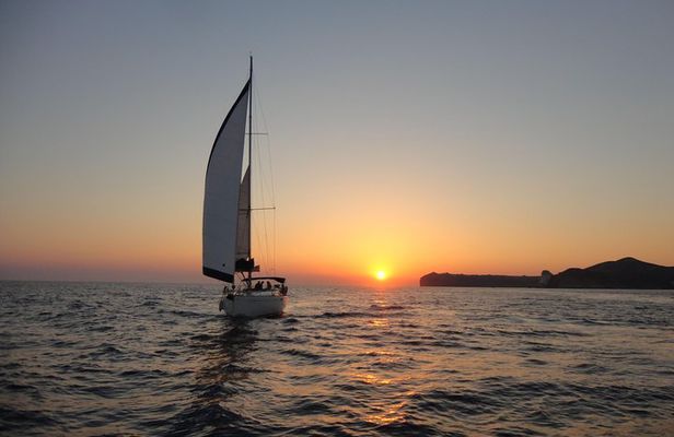 Sunset Caldera Sailing Cruise