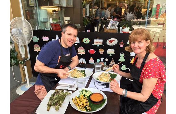 Private Market Visit and Cooking Class With A Professional Chef