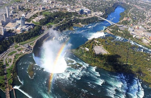Niagara Falls Grand Helicopter Adventure