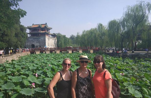 Half Day Private Tour to Summer Palace in Beijing