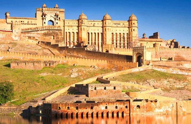 Delhi Agra Jaipur Delhi Tour / 05 days, By sedan Car with Hotels