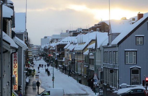 Essential Tromso Historical City Walk
