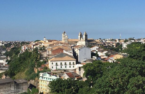Privat Salvador City Tour with hotelier Markus