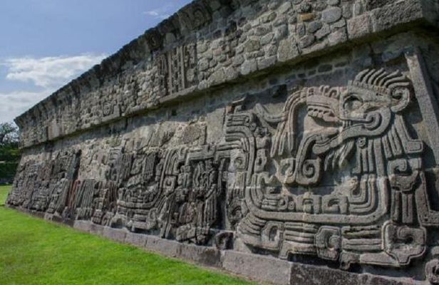 Day Trip to Xochicalco Ruins and Hacienda Vista Hermosa from Acapulco