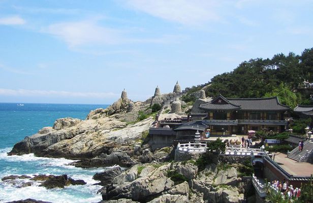 Full Day Busan Tour Including Haedong Yonggungsa Temple