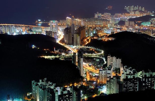 Busan Night Tour Including a Cruise w/ Fireworks