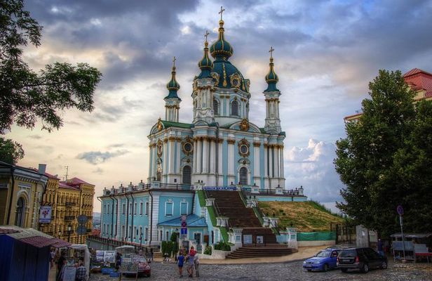 Andrew Descent and Podil from Kyiv