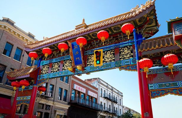 Chinatown and Hidden Alleys Pedicab Tour