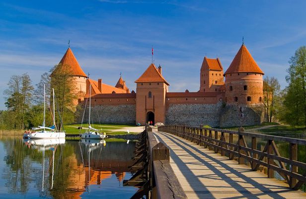 Private Tour to Trakai From Vilnius