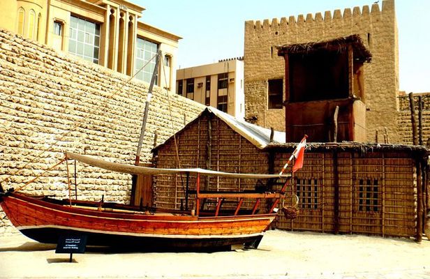 Combo Dubai City Tour and 4X4 Desert Safari with Dinner