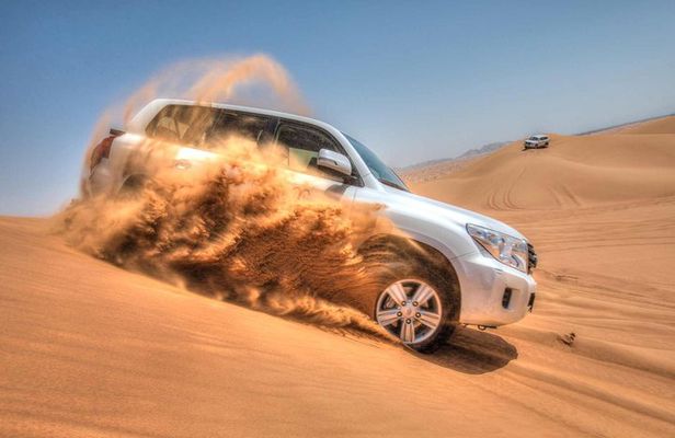 Private Desert Safari Dubai with BBQ Dinner