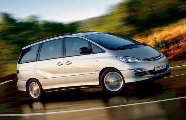 Intercity Transfer Dubai by 7 Seater Minivan