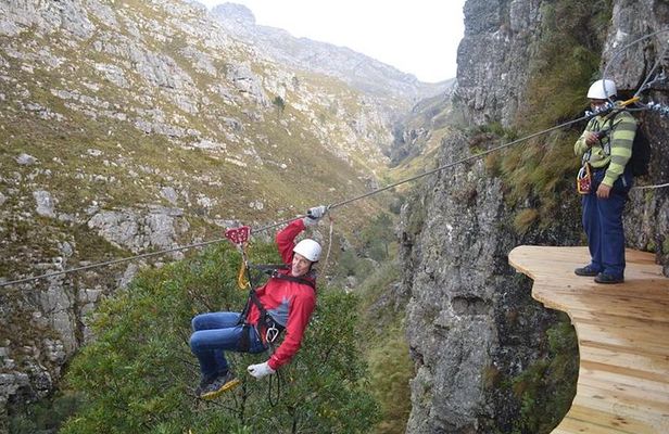 Ziplining Elgin