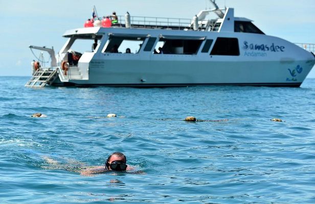 Blu Anda Catamaran to Phi Phi from Phuket