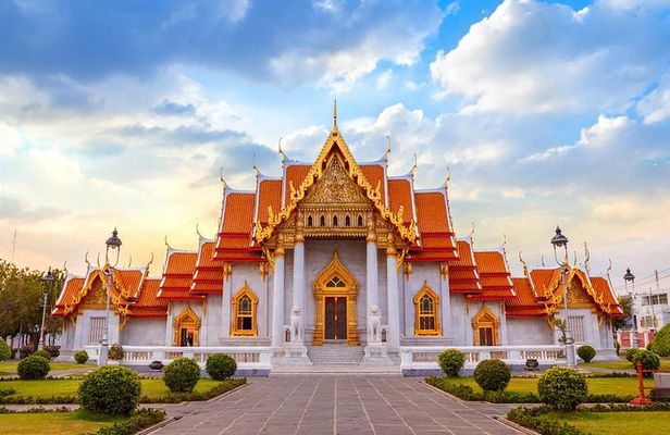 Bangkok Temples Tour Including Reclining Buddha at Wat Pho without Hotel Pick Up