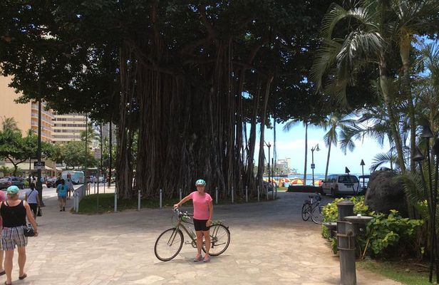 Historical Honolulu Bike Tour
