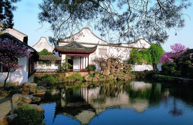 Group Day Tour in Suzhou and Zhouzhuang from Shanghai