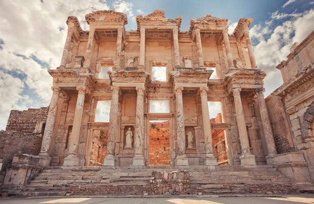 Ephesus and St. Mary's House Day Trip from Izmir with Lunch