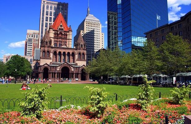 Walking Tour Downtown Freedom Trail + Beacon Hill & Copley Square