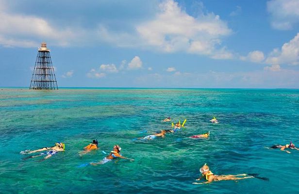 Key West Afternoon Snorkel Sail with Unlimited Cocktails!