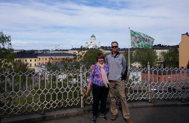 Happy Helsinki Walking Tour