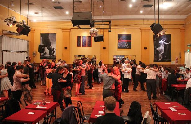 Milonga Tour in Buenos Aires