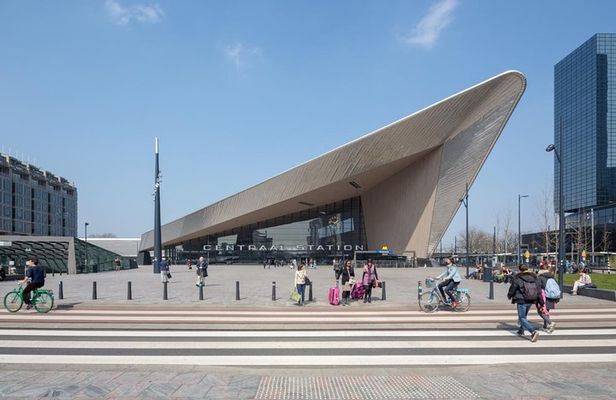 Cultural Walking Tour in Rotterdam
