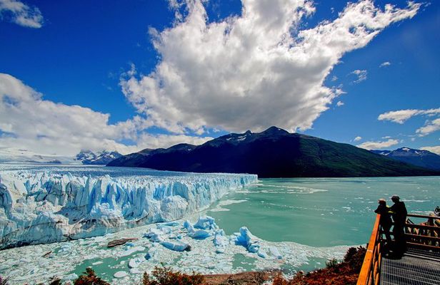 Perito Moreno Glacier Full Day Tour with Optional Boat Safari