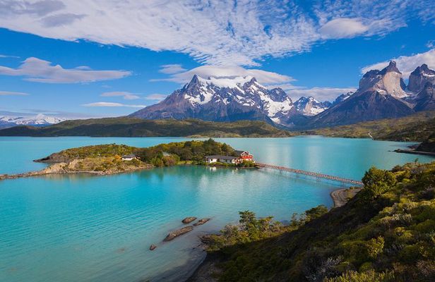 From El Calafate: Full-Day Tour to Torres del Paine