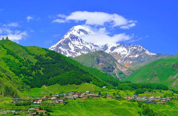 Amazing Kazbegi Tour from Tbilisi
