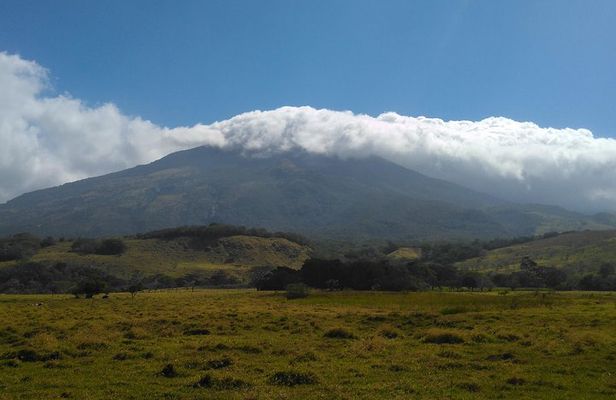 Volcano Crater Tour and Waterfalls
