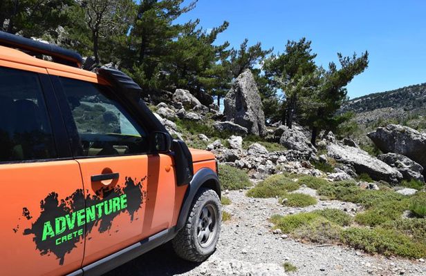 VIP Luxury Private Tour - Full Day - 4x4 Excursion with LandRover