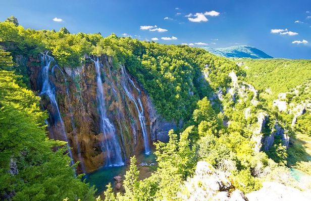 Plitvice Lakes and Rastoke Private Day Tour from Zagreb