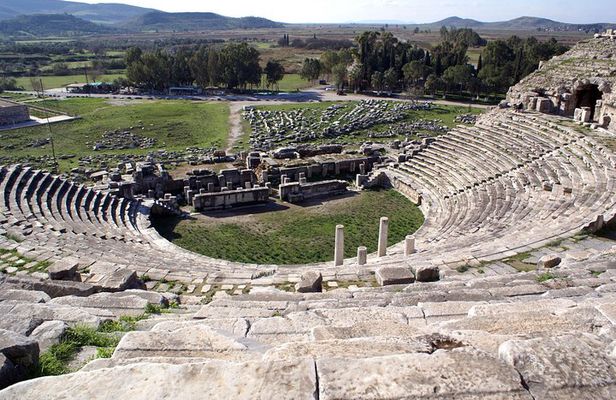 Kusadasi Shore Excursion: Private Full-Day Tour to Ephesus, Didyma and Miletus