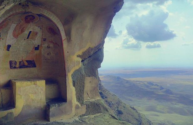 1-Day Trip to David Gareja Monastery with Rainbow Hills & Sighnaghi from Tbilisi