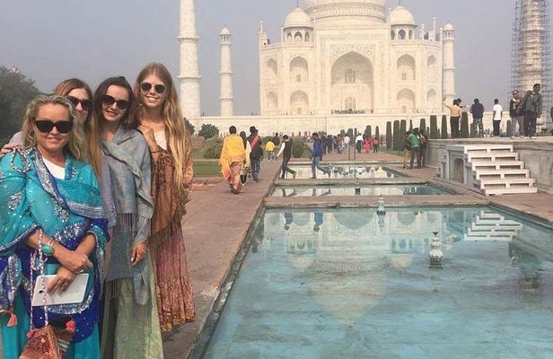 Taj Mahal Tour From Delhi