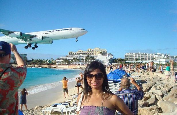 St Maarten Shore Excursion: Orient and Maho Beach Half-Day Tour