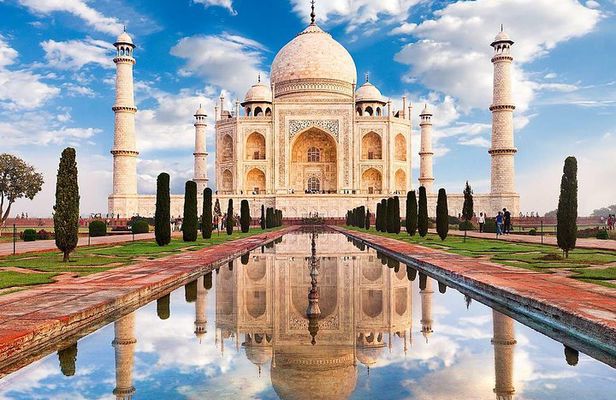 Private Tour: Day Trip to Agra From Delhi Including Taj Mahal and Agra Fort
