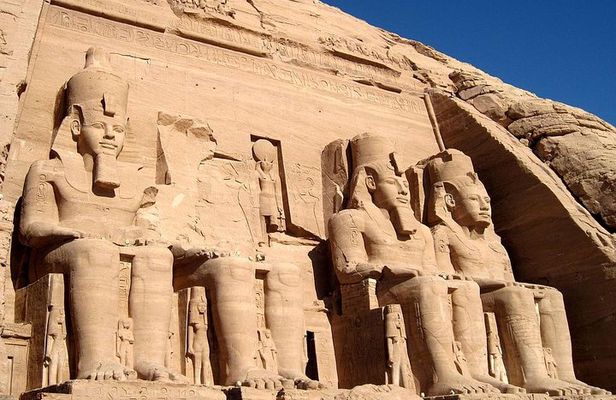 Private Tour: Abu Simbel Flight and Tour from Aswan, Round flight trip