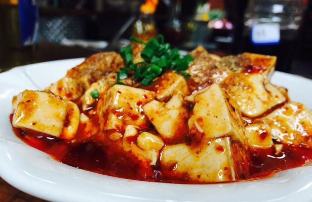 Half-Day Professional Mapo Tofu Cooking Class with Local Spice Market Visit