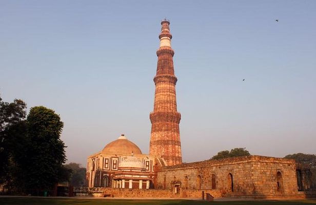 Private Custom tour of Delhi